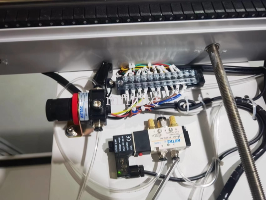 610 * 460 mm SMT-magazijnladermachine voor XXL-formaat PCB's
