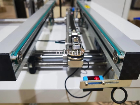 M-formaat Dual Rail SMT-lijnlader, 50 * 80 mm PCB-behandelingsapparatuur